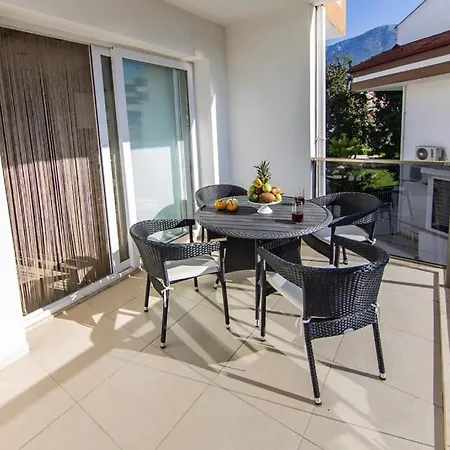 Apartment Pinar E3 *