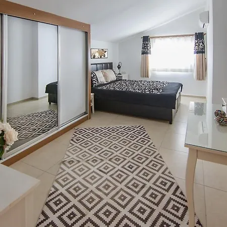 Apartment Pinar E3 Eskiomerler