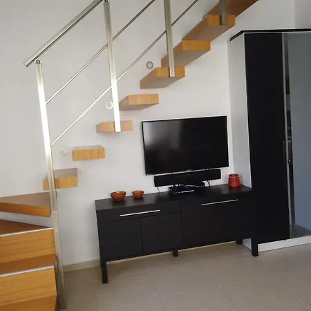 Pinar E3 Apartment Eskiomerler